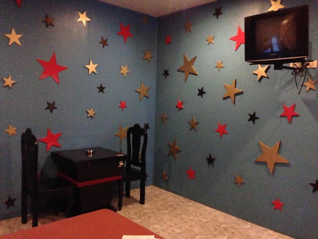Hollywood Drive-In Hotel Baguio City Eksteriør bilde