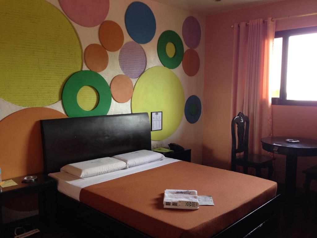 Hollywood Drive-In Hotel Baguio City Eksteriør bilde