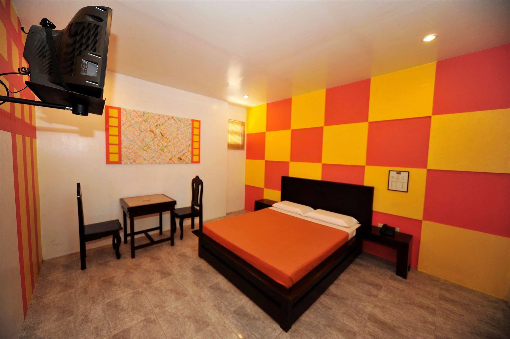 Hollywood Drive-In Hotel Baguio City Eksteriør bilde